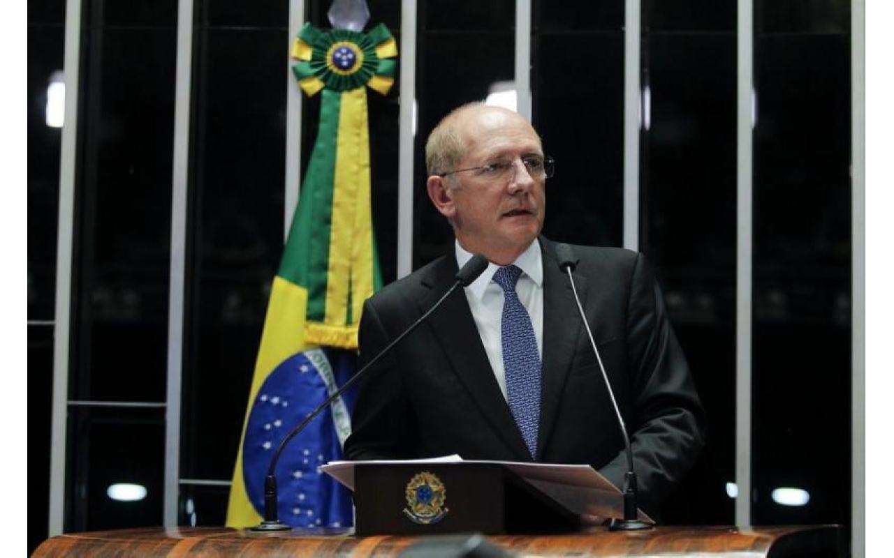 Senador Paulo Bauer é cogitado para assumir cargo no governo de Jair Bolsonaro