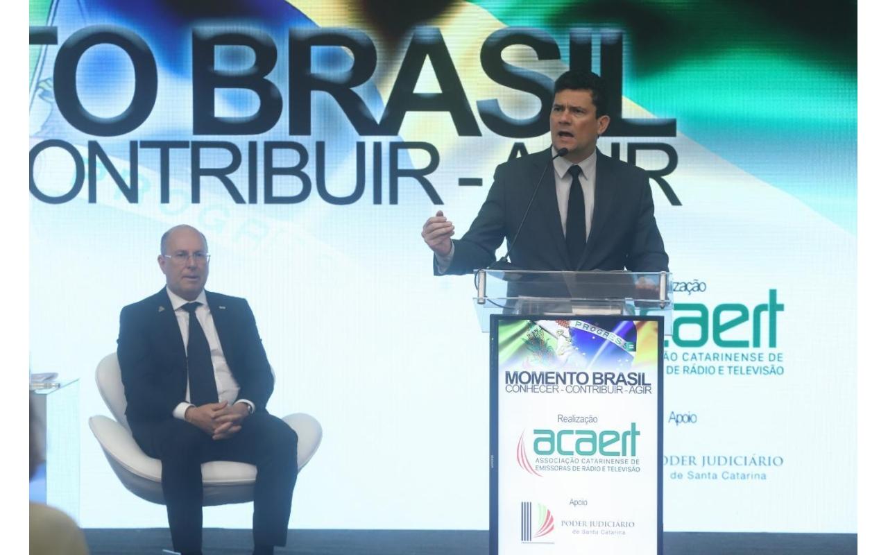 Sergio Moro sugere liderança da ACAERT na campanha de aprovação do pacote anticrime