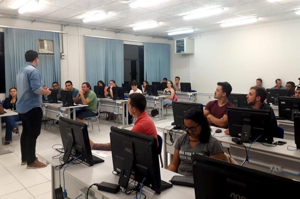 SESI e SENAI oferecem Educação de Jovens e Adultos em Ituporanga 