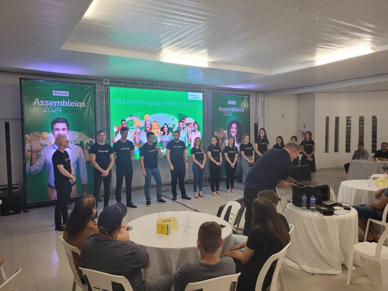 Sicredi apresenta os resultados e projeções da cooperativa para mais de 300 associados em Ituporanga