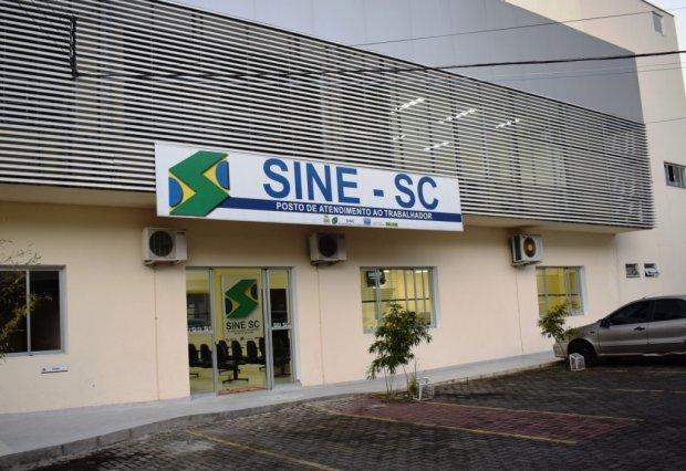 Sine retoma atendimento presencial mediante agendamento em Santa Catarina