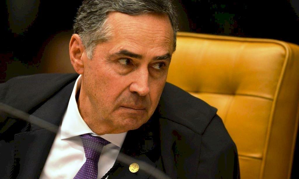 STF atende defesa de Moisés e Alesc muda rito do impeachment