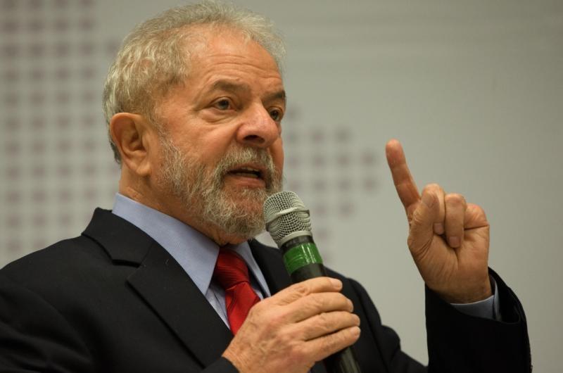STF autoriza Lula a deixar a prisão e se encontrar com familiares após morte de irmão