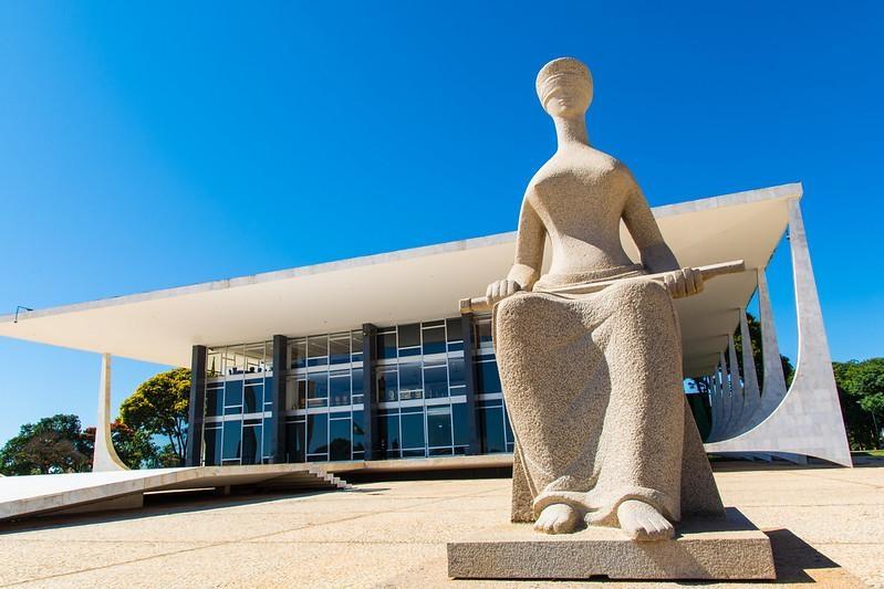 Dr. Felipe Maciel: Suprema Insegurança