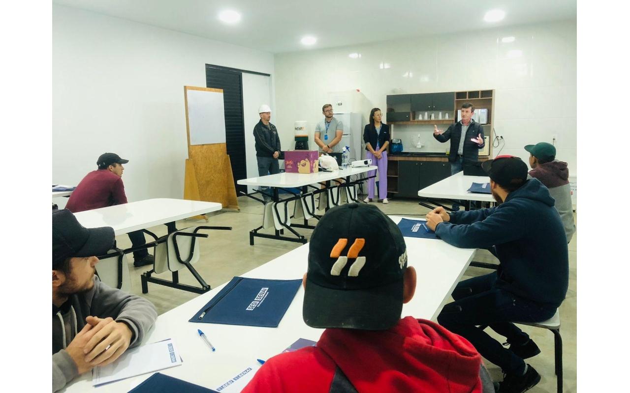 Tem início em Agrolândia a segunda turma do curso de soldador em parceria com o Senai