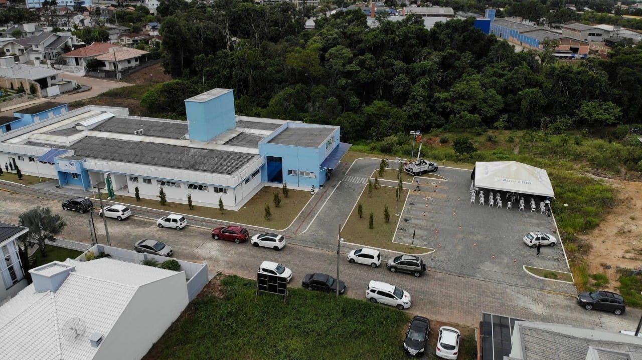 Prevenção: Tenda de triagem já atendeu pelo menos 200 pessoas em Rio do Sul
