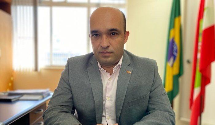 Thiago Vieira coloca BR-470 entre prioridades e apresenta propostas para agricultura e saúde