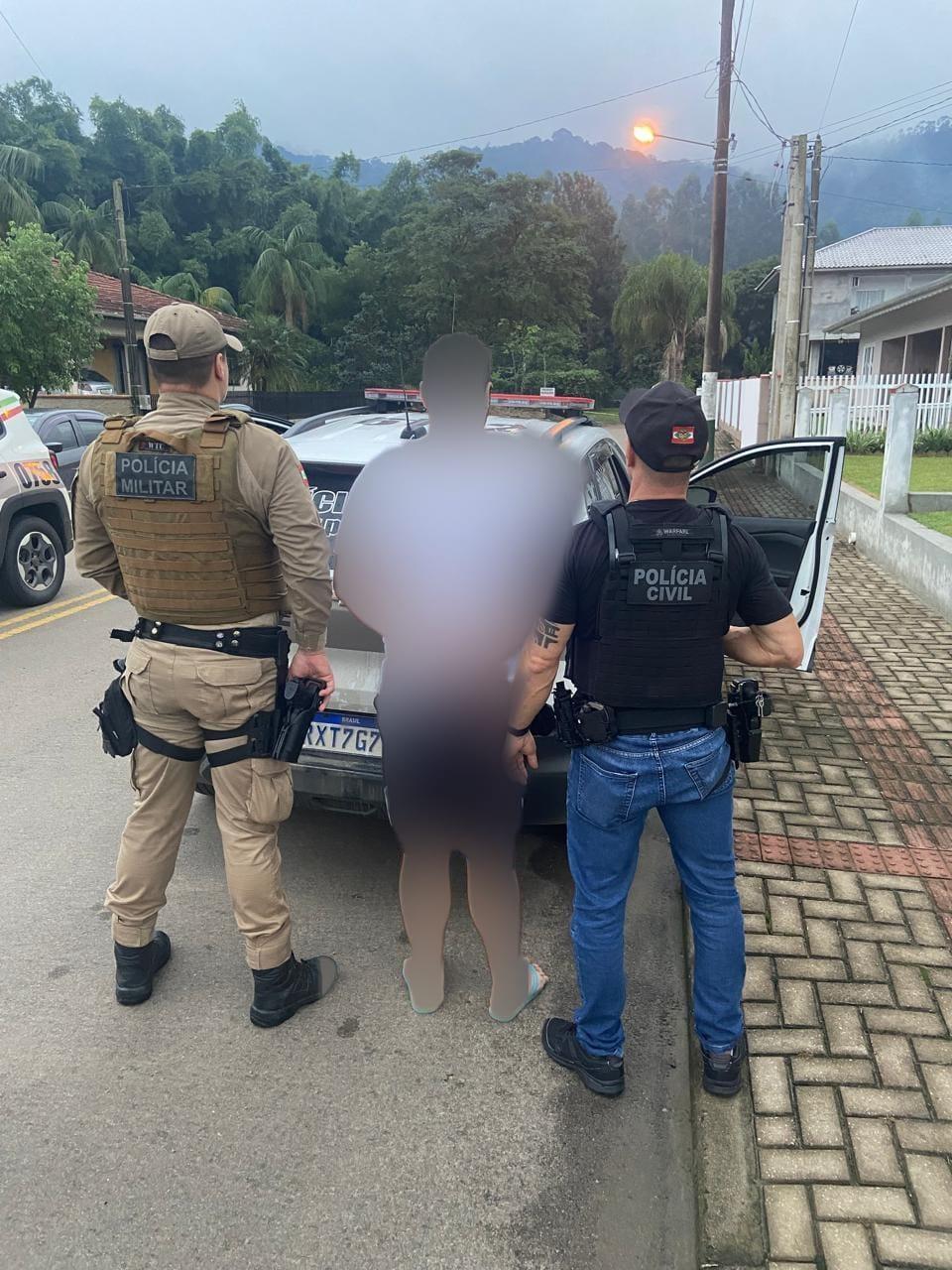 Tio é preso suspeito de estuprar sobrinho no Alto Vale