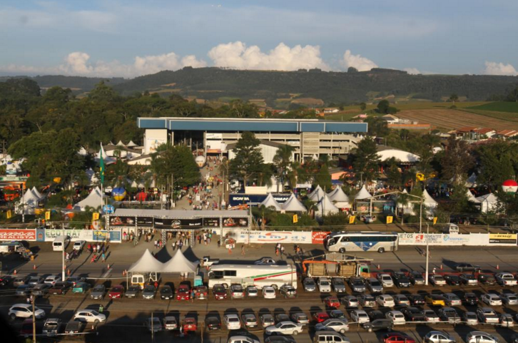 Transporte de ônibus será ofertado aos ituporanguenses até o parque da Cebola; Valor de cada viagem será de R$ 6,00