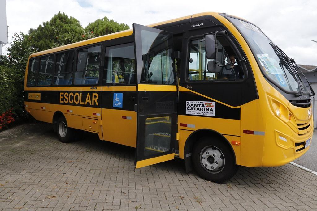 Transporte escolar está suspenso no município de Petrolândia; aulas estão mantidas