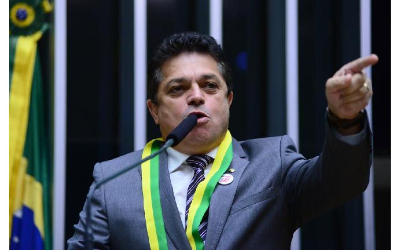 TRE-SC mantém rejeição à candidatura de João Rodrigues