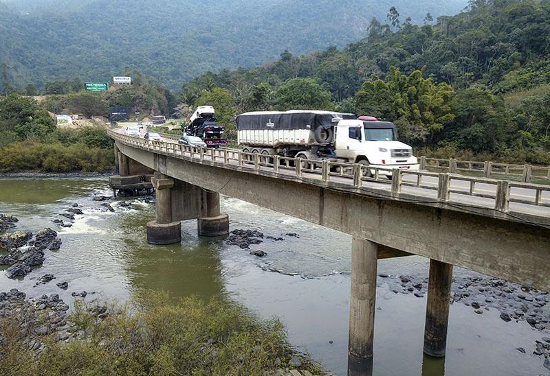 Trecho da BR-470 entre Ibirama e Apiúna está sendo restaurado