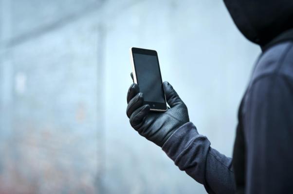 Três homens são presos após roubo de celular e cumprimento de mandado em Rio do Sul