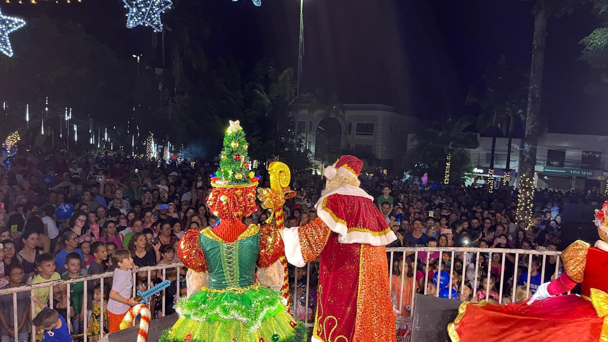 Último fim de semana do Natal Luz de Ituporanga promete emoção e alegria para toda a família