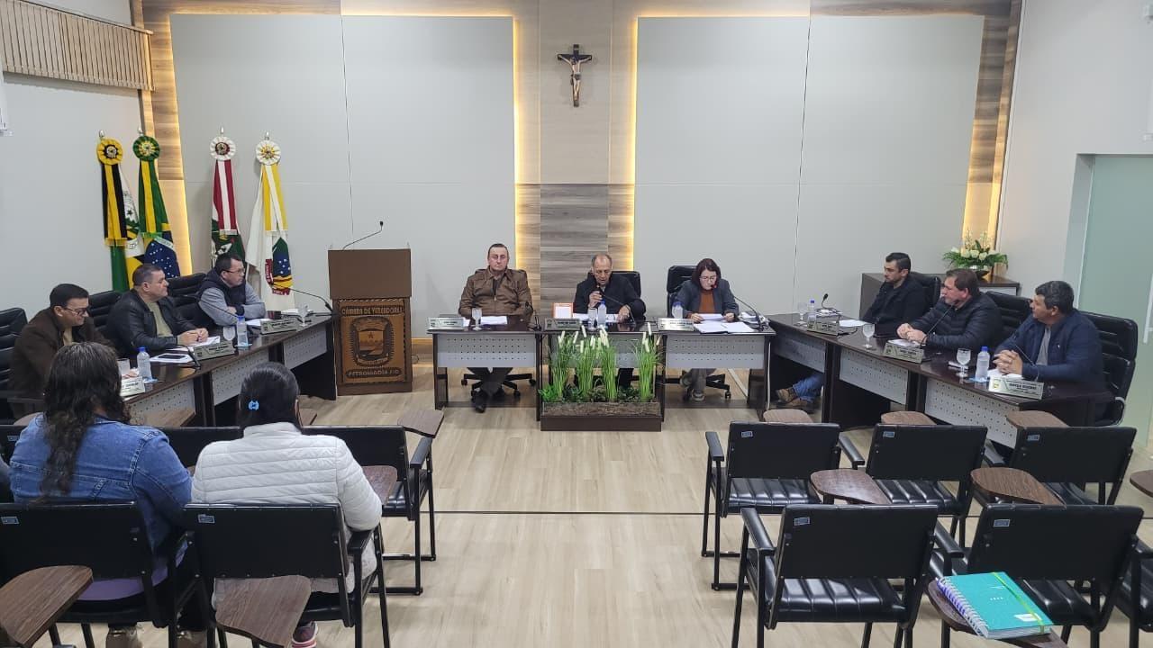 Vereador cobra esclarecimentos da Defesa Civil do Estado sobre a construção de barragem em Petrolândia