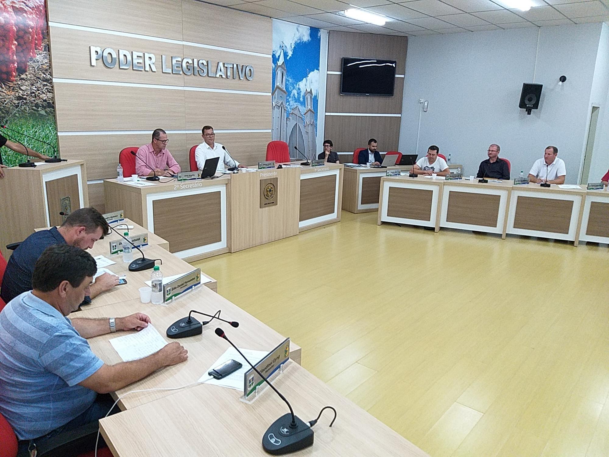 Vereador cobra explicações sobre construção de galeria em Ituporanga