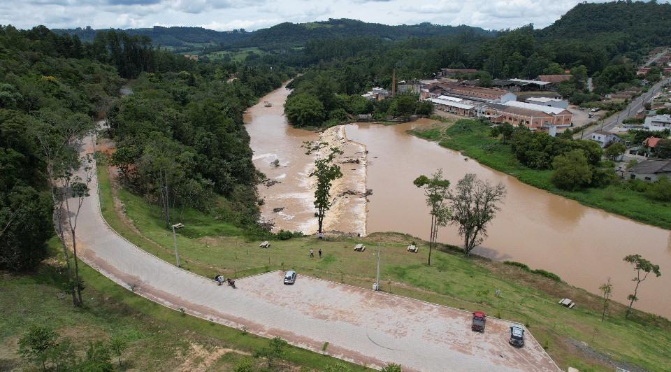 Vereadora faz indicação para instalar monitoramento 24 horas em Ituporanga