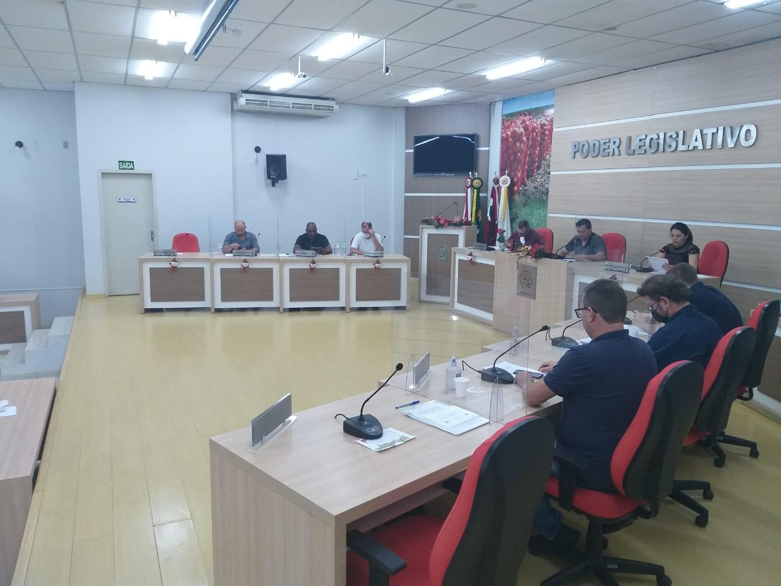Vereadores de Ituporanga aprovam projeto que trata das alterações do Cis-Amavi e Cim-Amavi