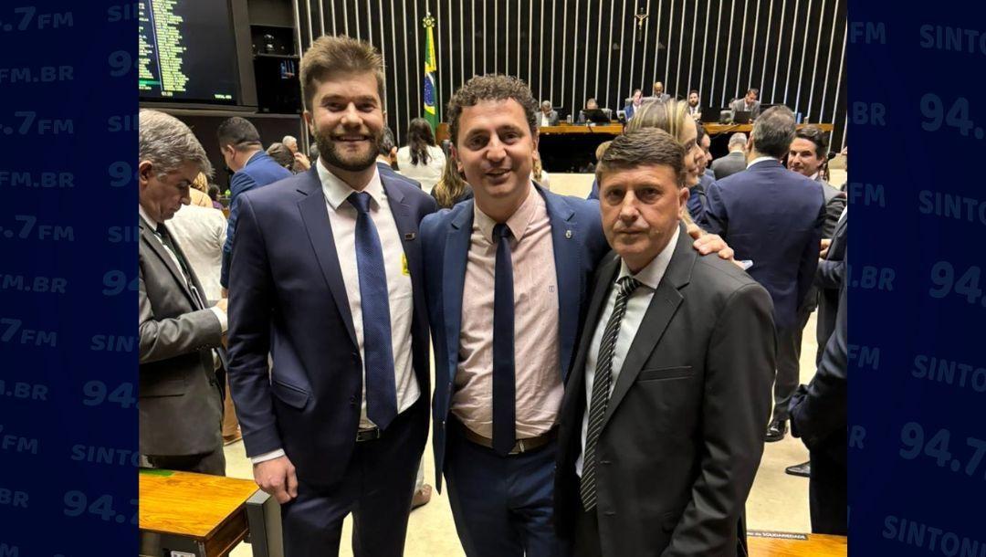 Vereadores de Alfredo Wagner participam de reuniões em Brasília e tratam sobre produção de fumo