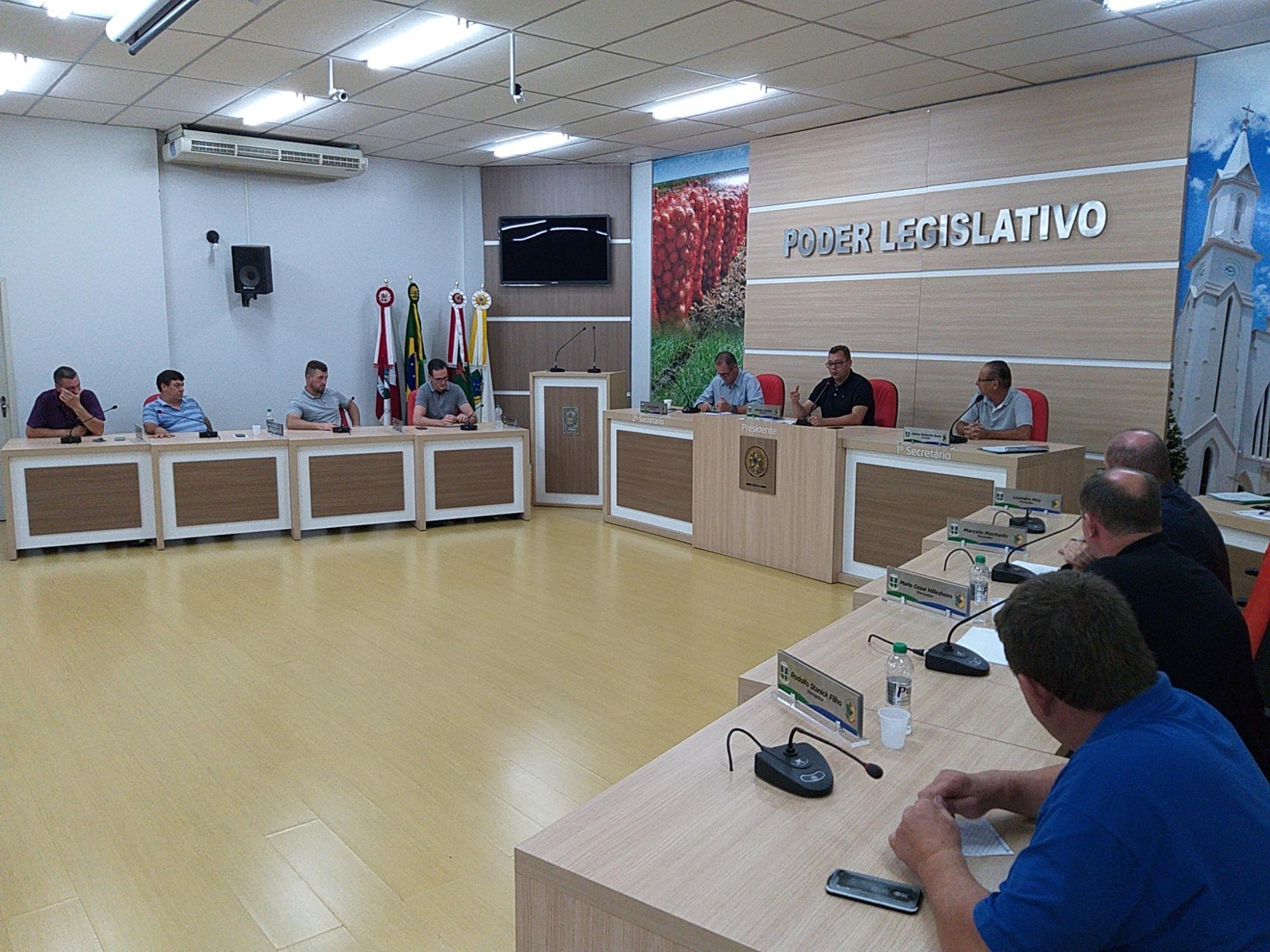 Vereadores de Ituporanga cobram transparência na divulgação de informações da Festa da Cebola