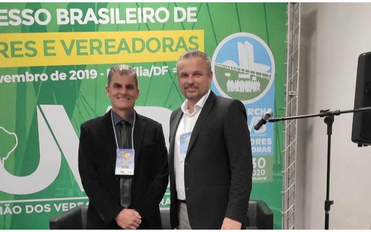 Vereadores de Vidal Ramos avaliam viagem a Brasília