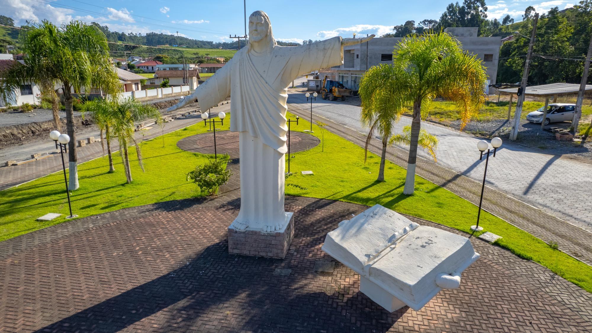 Vereadores encaminham pedido ao executivo de Chapadão do Lageado para analisar construção de cemitério municipal