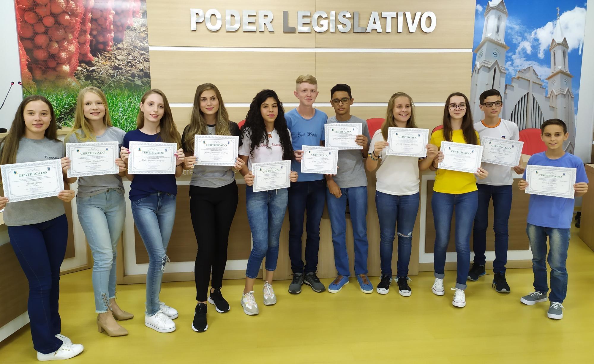 Vereadores Mirins são empossados em Ituporanga