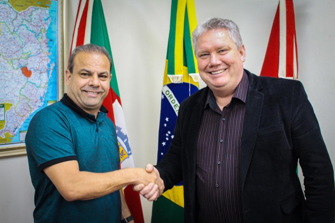 Vice-prefeito assume administração de Alfredo Wagner