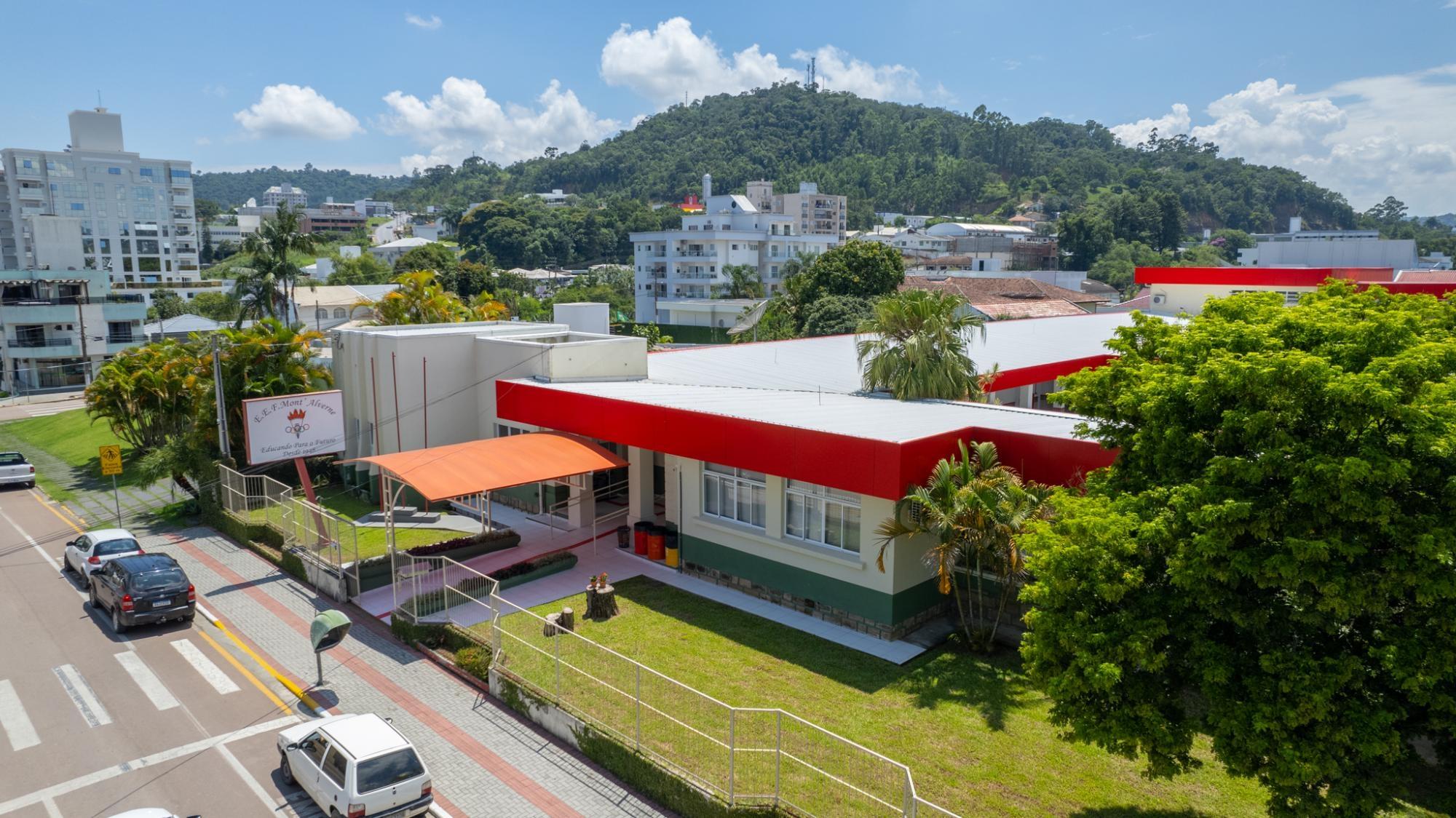 Votação para escolha de diretores de escolas estaduais da região ocorre neste domingo (03) e na segunda-feira (4)