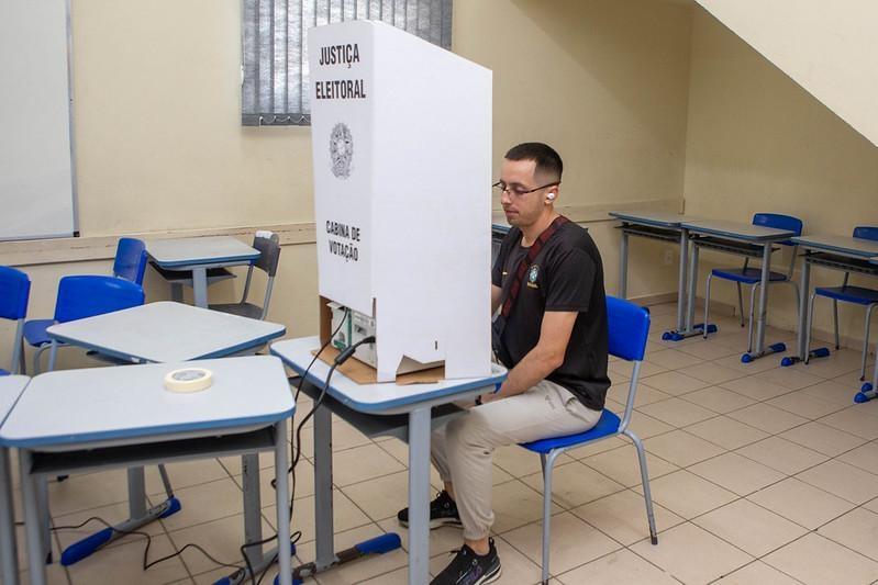 Voto branco ou nulo: entenda a diferença e como cada um entra na apuração
